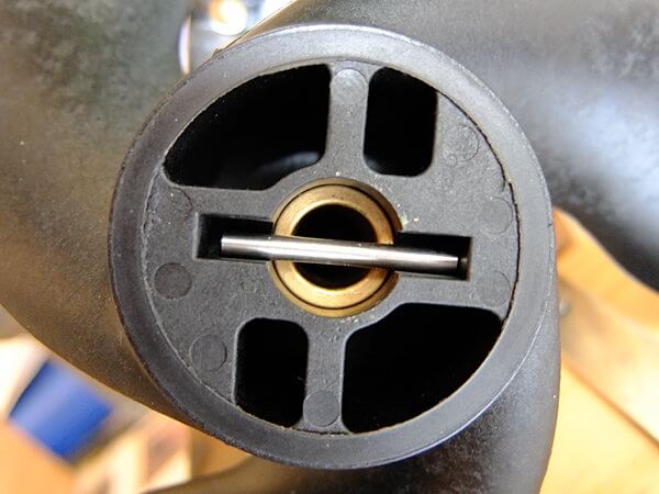 付属シャーピンは長い