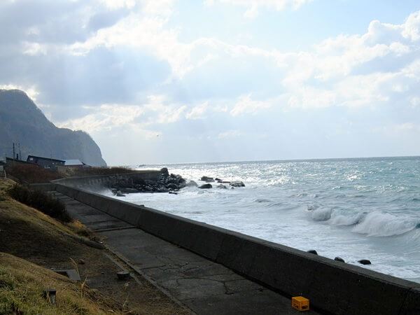 冬みたいな日本海