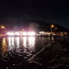 [イカ漁船の集魚灯]