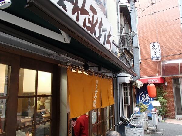TG-620の作例、なぜかラーメン屋