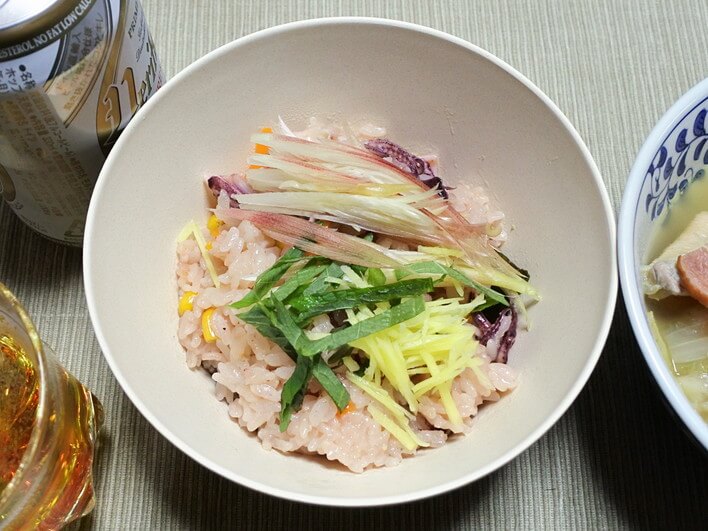 イカたっぷりの炊き込みご飯