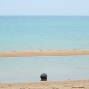 [2月の日本海っぽくない]