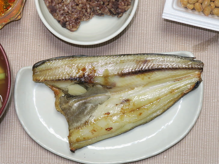干ささったホッケ