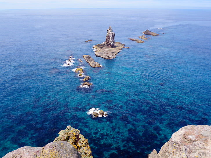 神威岬の絶景