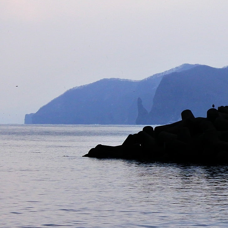 [積丹海岸遠望]