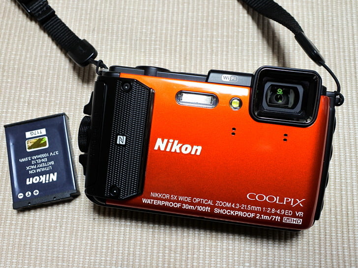 COOLPIX AW130