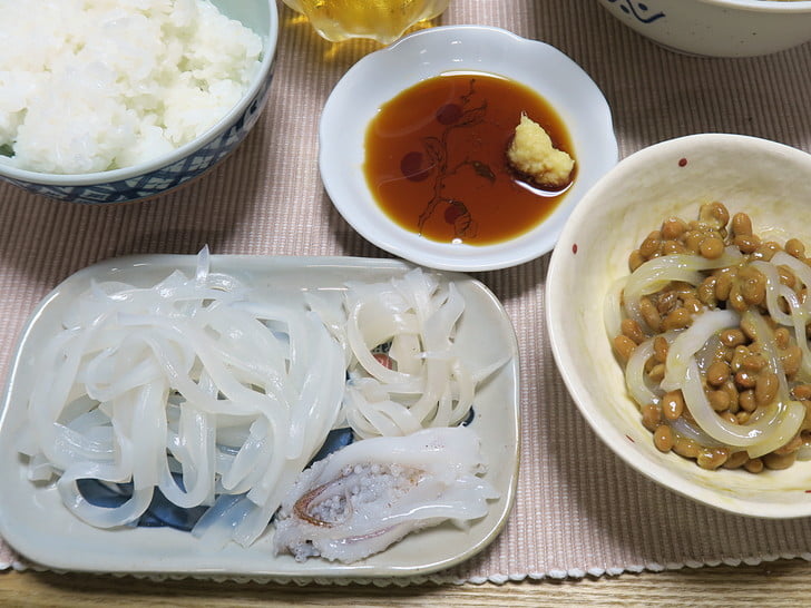 水イカのお刺身とイカ納豆