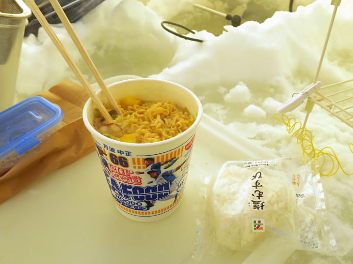 釣れないから腹ごしらえ