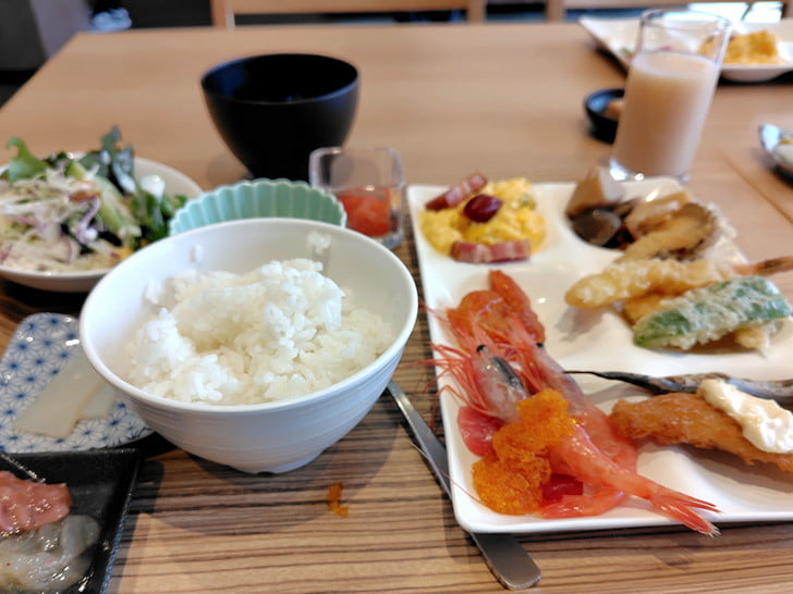 ホテルの朝食