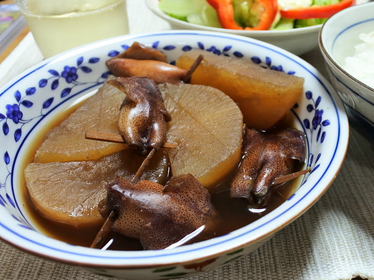 定番のイカ大根
