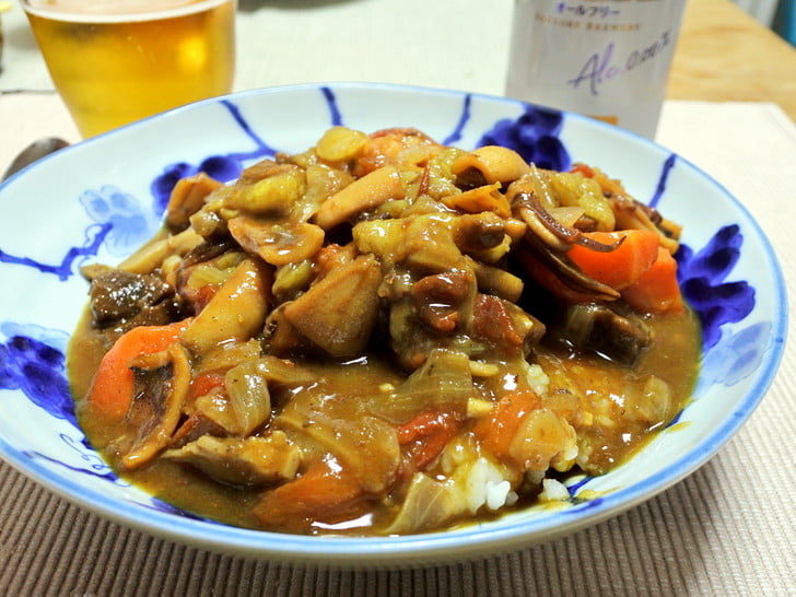 牛すじマメイカレー