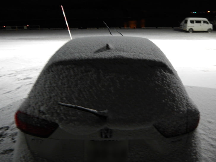 そんな積もってないけど・・