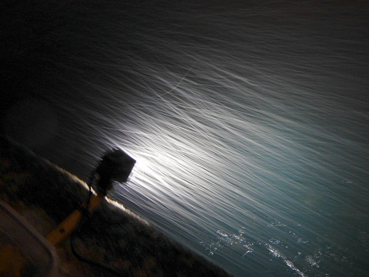 今夜も吹雪・・